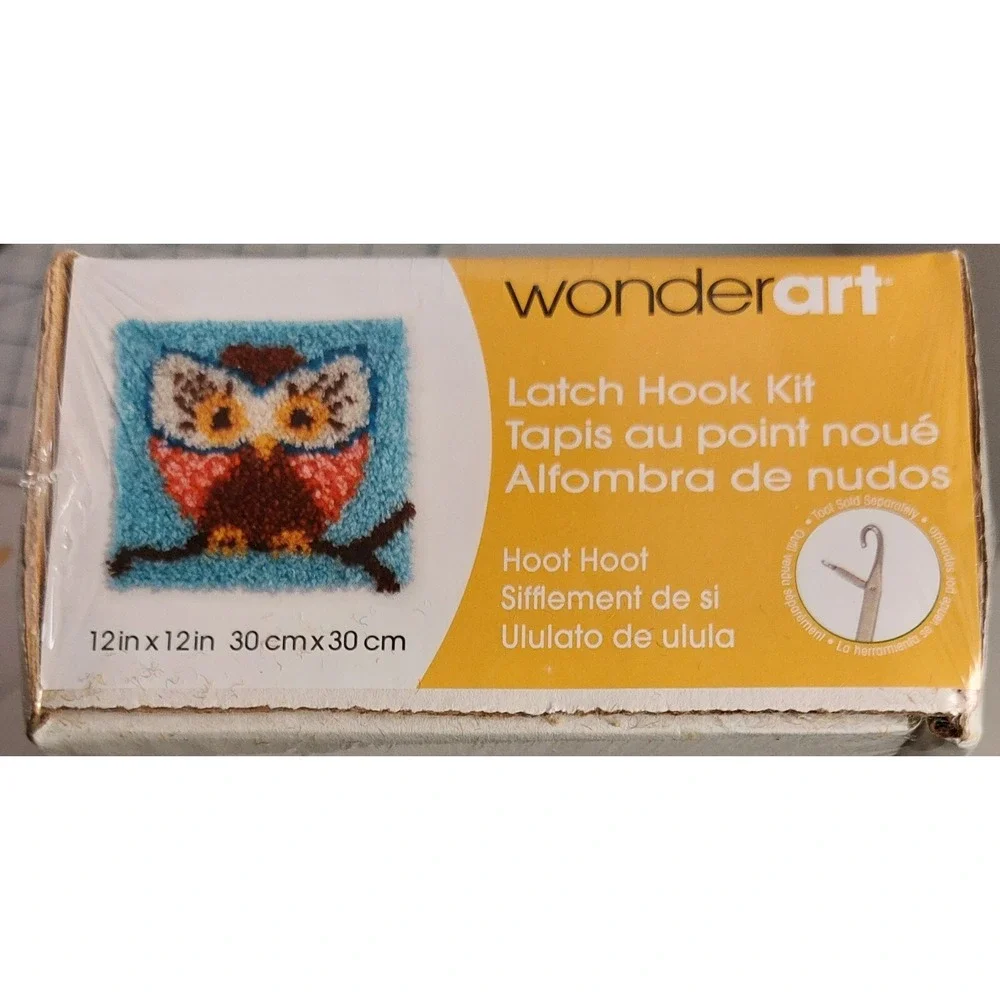 Wonderart Owl 426112 Latch Hook Kit Yarn Rug Craft 12 inch X 12 inch